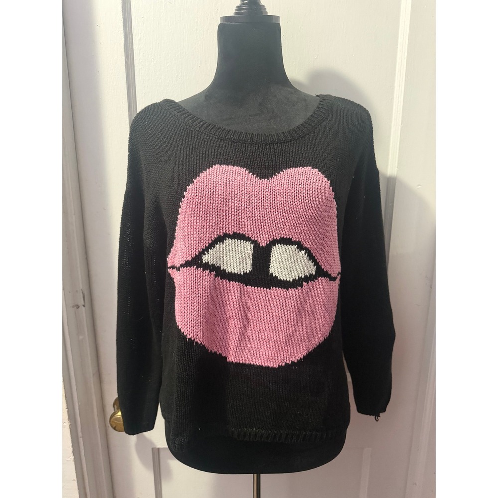 Divided H&M Black Knit Sweater Pink Lips Graphic Pullover XS